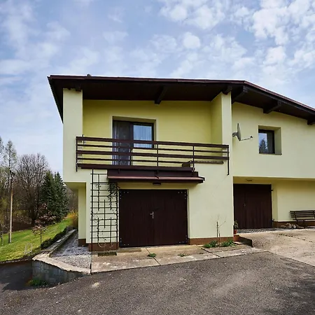 By Interhome