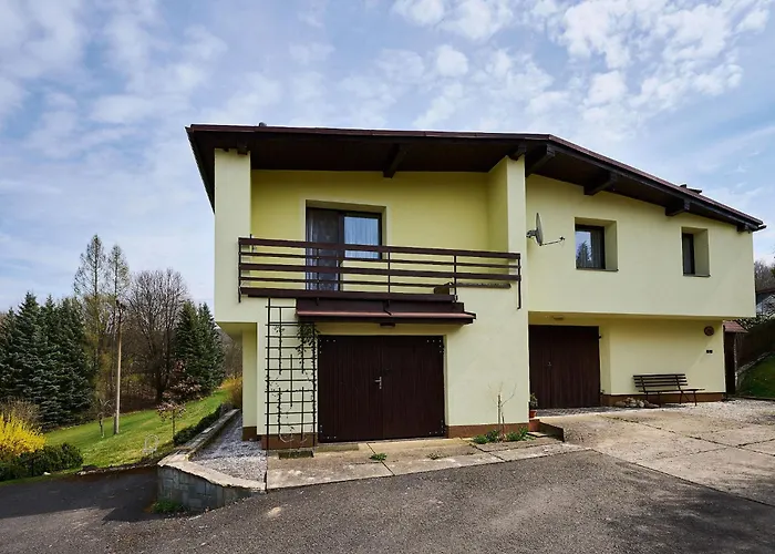 By Interhome